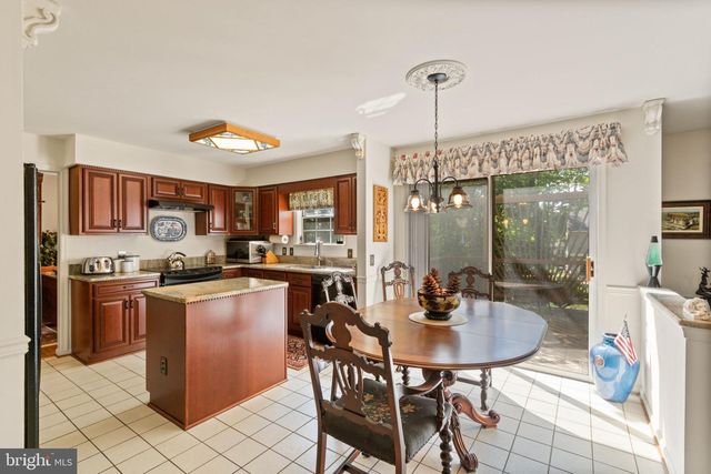 5 LAWHORN RD, Stafford, VA 22554