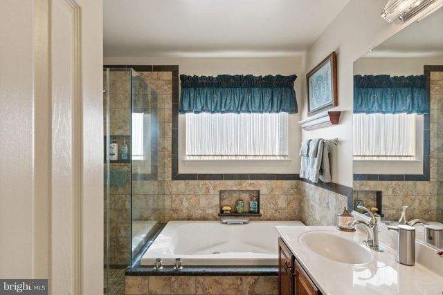 5 LAWHORN RD, Stafford, VA 22554