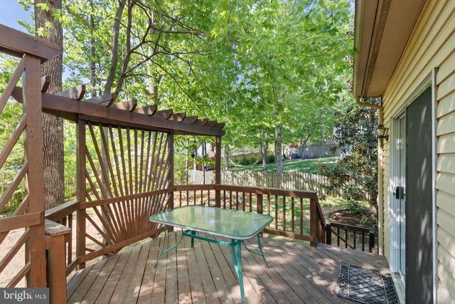 5 LAWHORN RD, Stafford, VA 22554