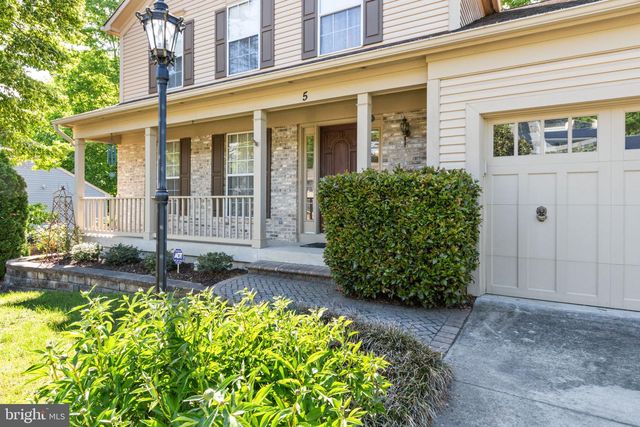 5 LAWHORN RD, Stafford, VA 22554