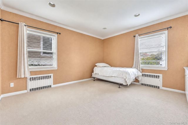 69 W Penn Street, Long Beach, NY 11561