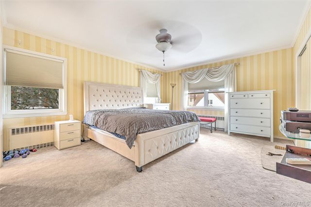 69 W Penn Street, Long Beach, NY 11561