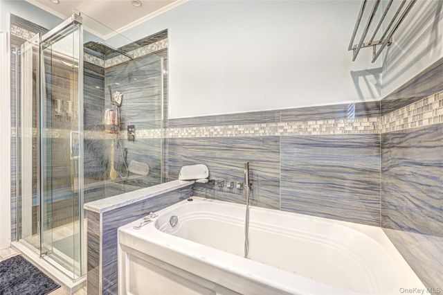 69 W Penn Street, Long Beach, NY 11561