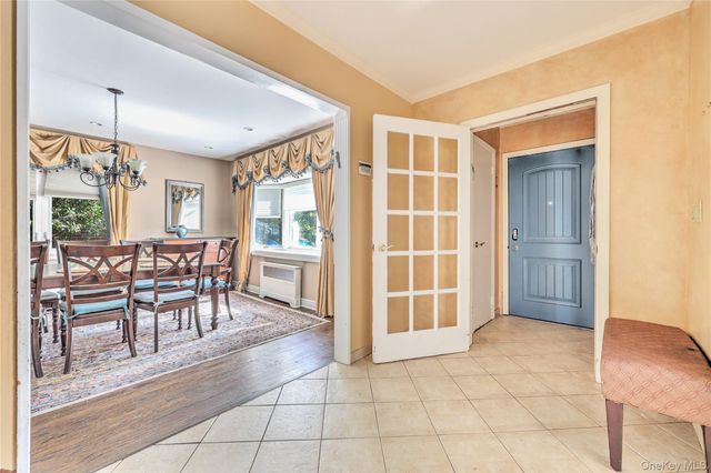 69 W Penn Street, Long Beach, NY 11561