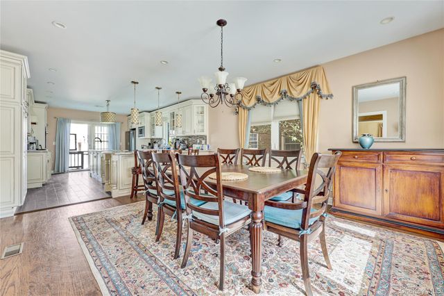 69 W Penn Street, Long Beach, NY 11561
