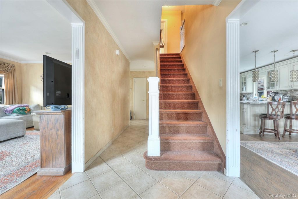 69 W Penn Street, Long Beach, NY 11561 — photo 5