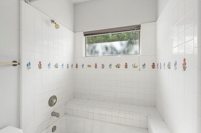 740 Coyote RUN, New Braunfels, TX 78132