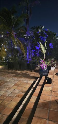 363 Centre Is, Golden Beach, FL 33160