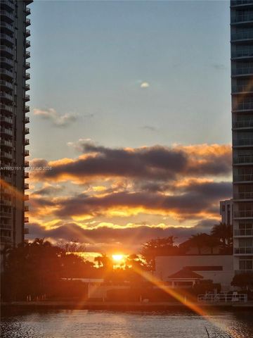 363 Centre Is, Golden Beach, FL 33160