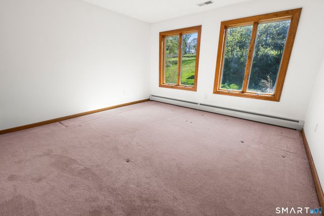 81 Anderson Road, Pomfret, CT 06259