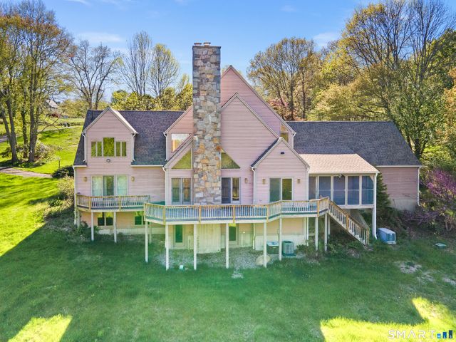 81 Anderson Road, Pomfret, CT 06259