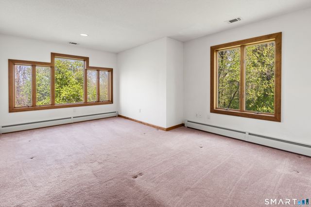 81 Anderson Road, Pomfret, CT 06259