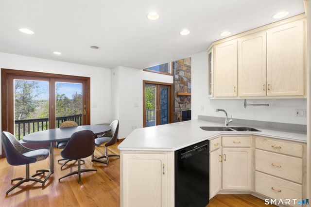 81 Anderson Road, Pomfret, CT 06259