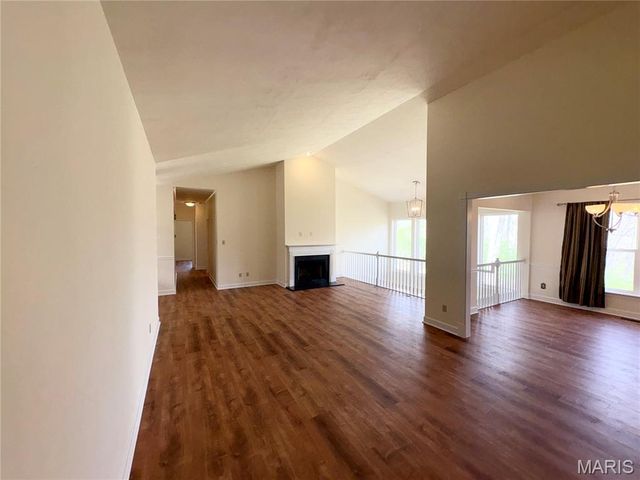 352 Strecker Road, Wildwood, MO 63011