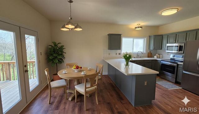 352 Strecker Road, Wildwood, MO 63011