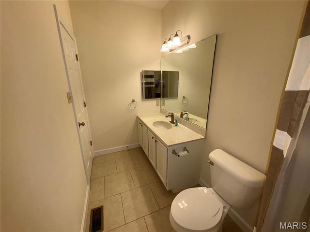 352 Strecker Road, Wildwood, MO 63011