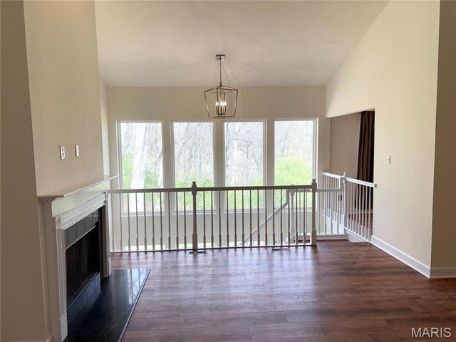 352 Strecker Road, Wildwood, MO 63011