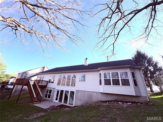 352 Strecker Road, Wildwood, MO 63011
