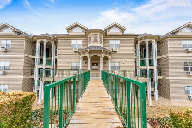 813 Holiday Ridge 3, Branson, MO 65616