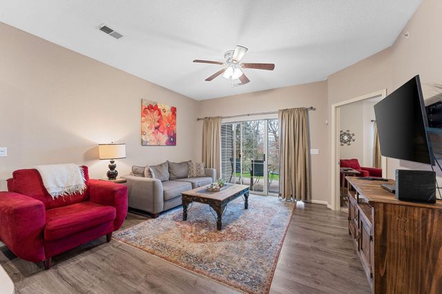 813 Holiday Ridge 3, Branson, MO 65616