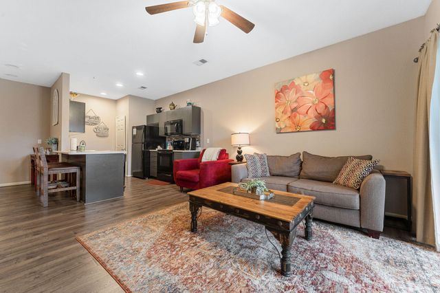 813 Holiday Ridge 3, Branson, MO 65616