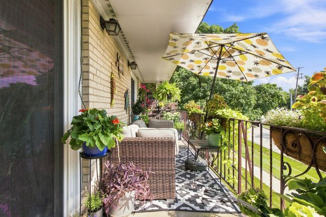 3N550 CROWN Road 10, Elmhurst, IL 60126