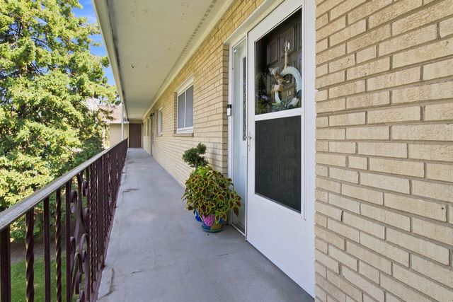 3N550 CROWN Road 10, Elmhurst, IL 60126