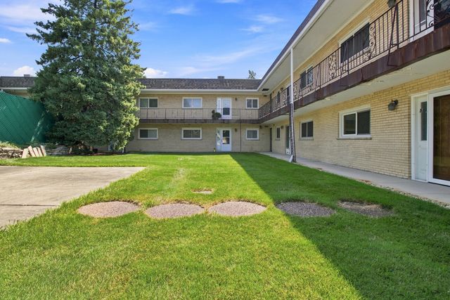 3N550 CROWN Road 10, Elmhurst, IL 60126