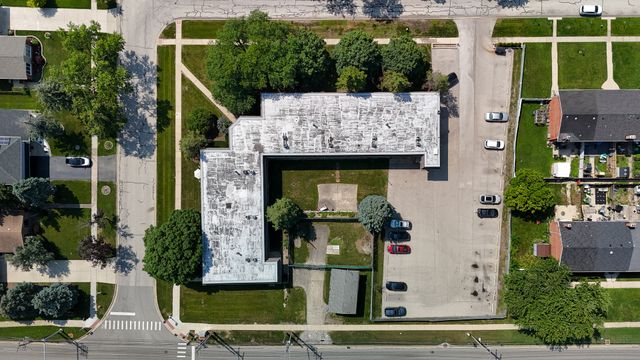 3N550 CROWN Road 10, Elmhurst, IL 60126