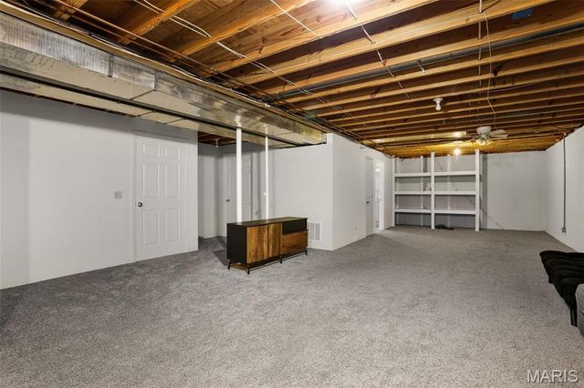 211 Butternut Stage Drive, St Peters, MO 63376