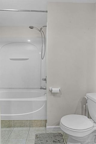 211 Butternut Stage Drive, St Peters, MO 63376