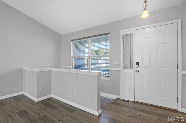 211 Butternut Stage Drive, St Peters, MO 63376