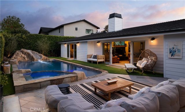 1312 Nottingham Road, Newport Beach, CA 92660