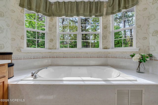 59 Nautilus Drive, Barnegat, NJ 08005