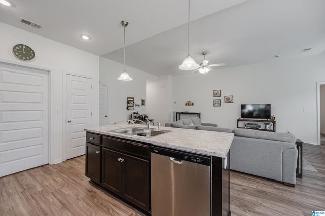 6652 QUINTON ROAD, Dora, AL 35062