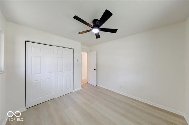 10016 Meadowlark Manor, Indianapolis, IN 46235