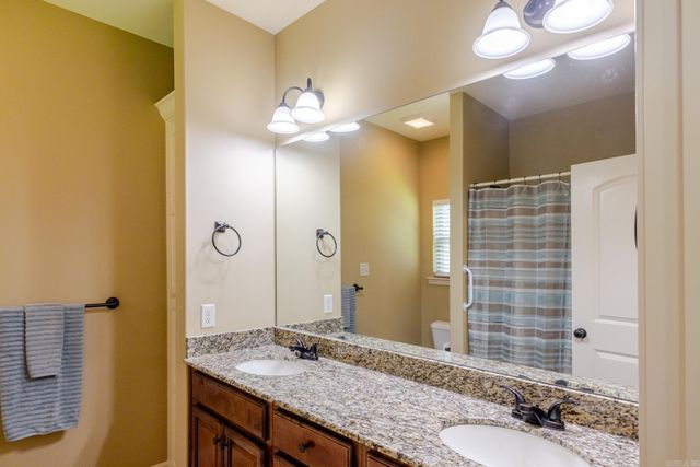 301 SANDLEWOOD Drive, Benton, AR 72015