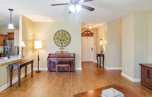 301 SANDLEWOOD Drive, Benton, AR 72015