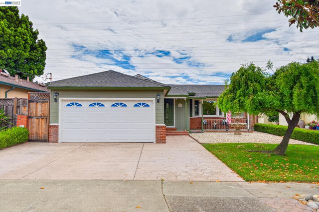 2062 Evergreen Ave, San Leandro, CA 94577