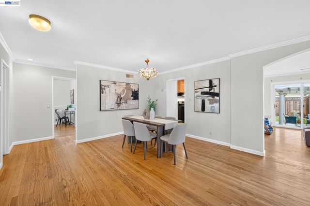 2062 Evergreen Ave, San Leandro, CA 94577