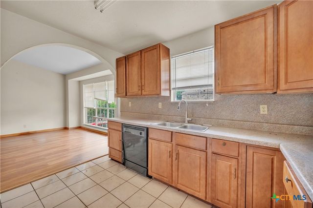 1401 Bridge Street, Gatesville, TX 76528