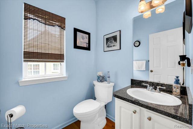 971 Sloane Court 4, White Lake, MI 48386