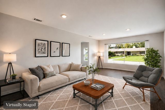 8809 Liptonshire Drive, Dallas, TX 75238