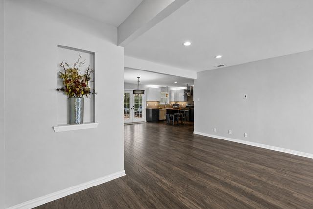 8809 Liptonshire Drive, Dallas, TX 75238