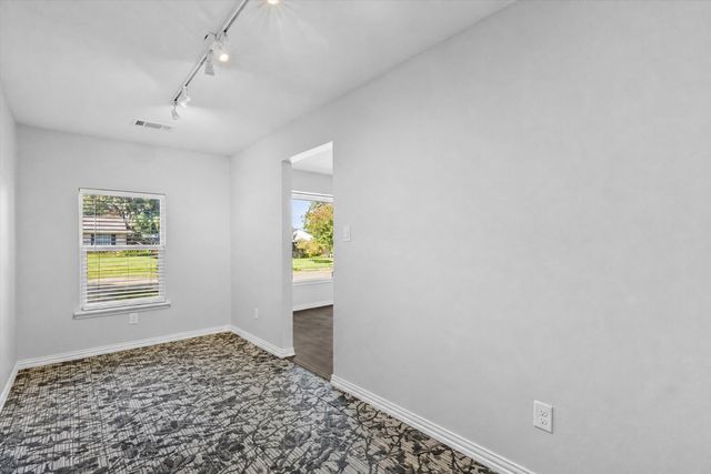 8809 Liptonshire Drive, Dallas, TX 75238