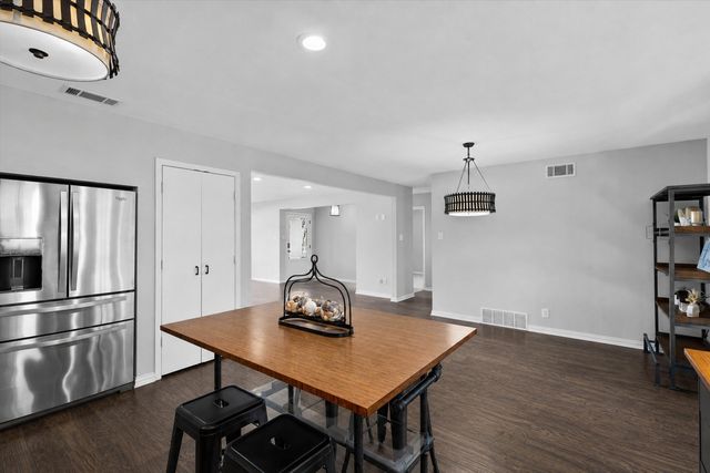 8809 Liptonshire Drive, Dallas, TX 75238