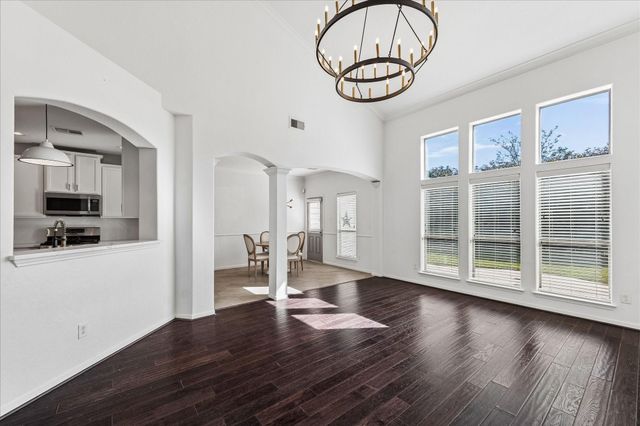 15202 Bartlett Landing Drive, Cypress, TX 77429