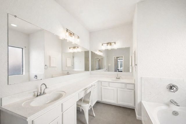 15202 Bartlett Landing Drive, Cypress, TX 77429