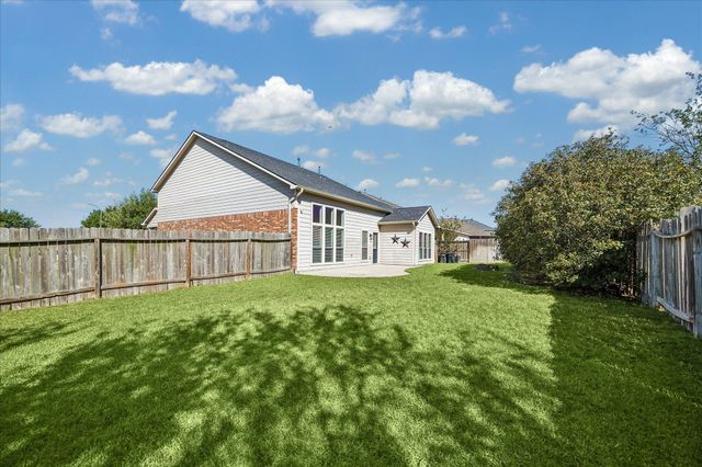 15202 Bartlett Landing Drive, Cypress, TX 77429