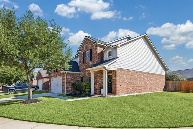 15202 Bartlett Landing Drive, Cypress, TX 77429